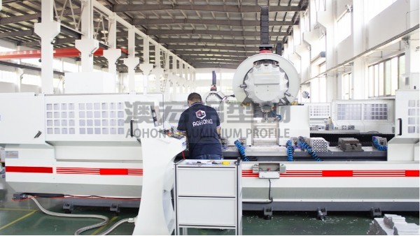 紅外線測溫儀框架專用鋁型材，戰“疫”復工在即，澳宏鋁業為您保駕！